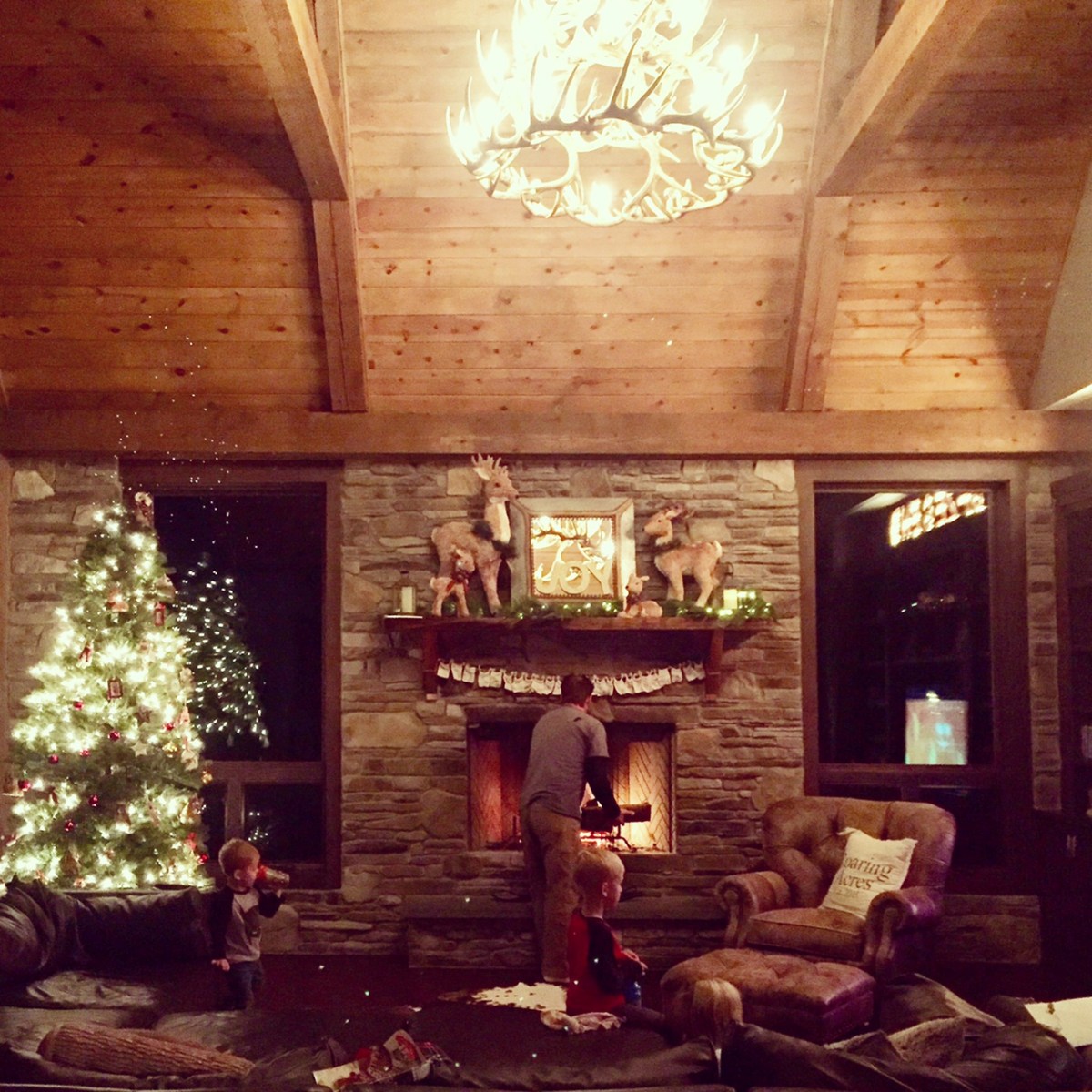 Creating Your Christmas Cheer – Roaringacres Blog